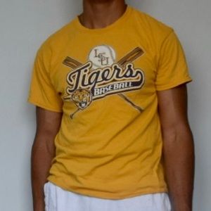 LSU Baseball Shirt Gildan ultra Cotton Size Large